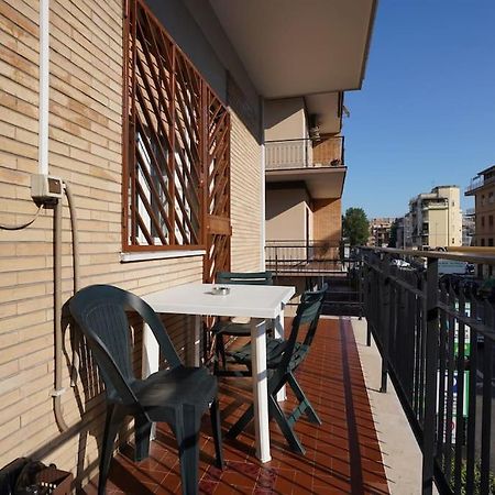 Апартаменты Big Flat Rome Metro C Экстерьер фото